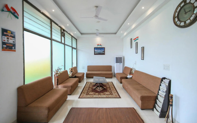 Oyo 3603 White Pearl Hotel