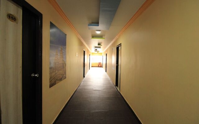 M.G.R. Park Inn