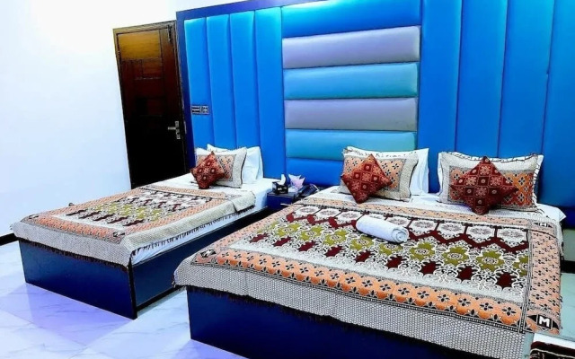 Galaxy Inn