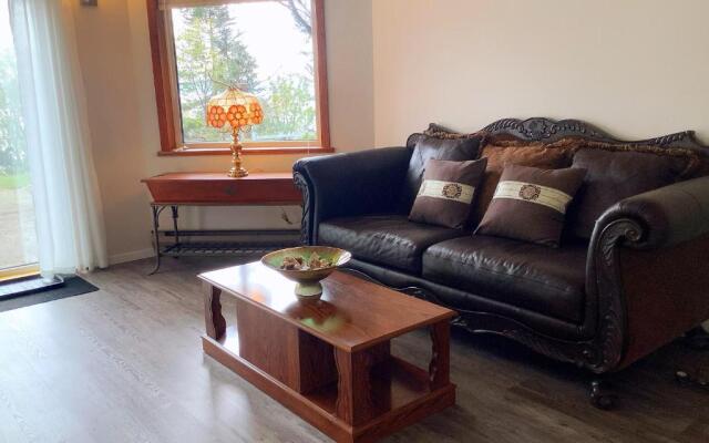 Stunning Ocean Mountain View 3 Bedrooms Suite