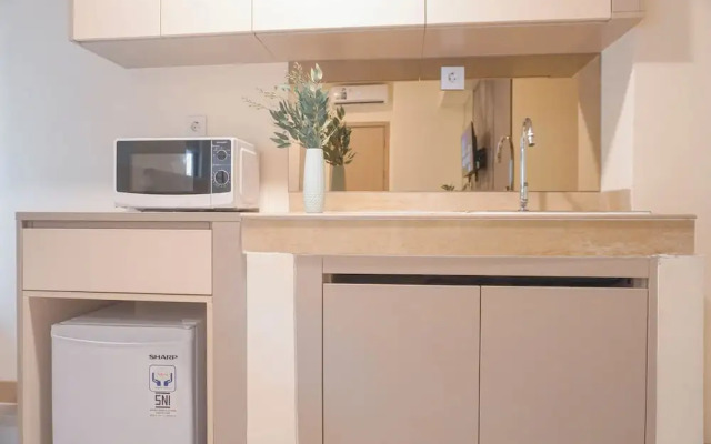 Homey And Minimalist Studio Apartment Meikarta