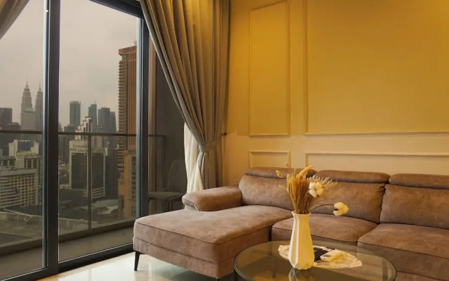 Harmony Luxury Suites At Lucentia BBCC