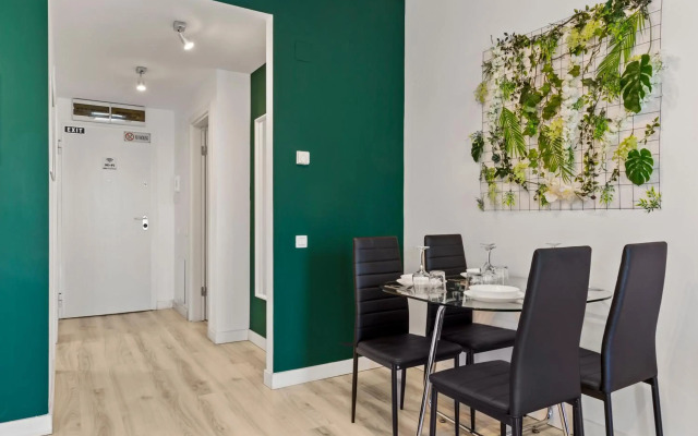 AQUARIUS: Upscale Flat in the Heart of Bucharest!