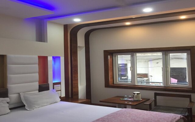 Hotel Pink City