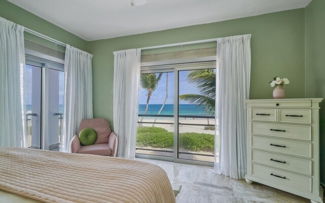 Beachfront Condo w Sea View Ah-201 Costa Atlantica