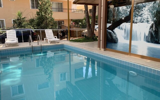 Aladin Hotel