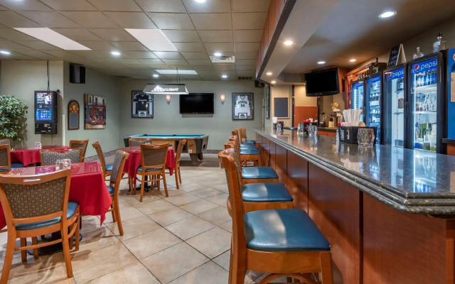 Quality Inn & Suites Vestal Binghamton near University