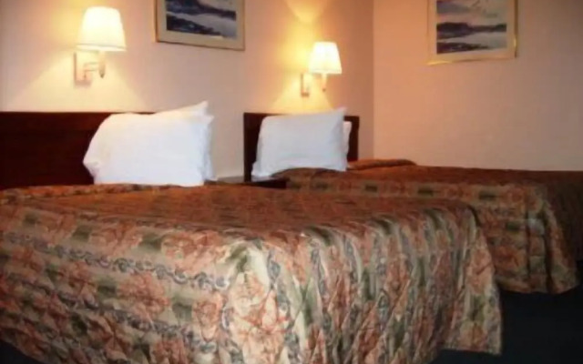 Budgetel Inn & Suites