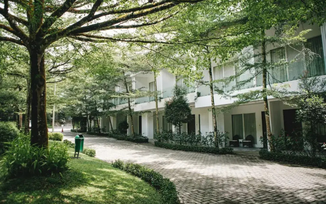 The Hill Hotel & Resort Sibolangit