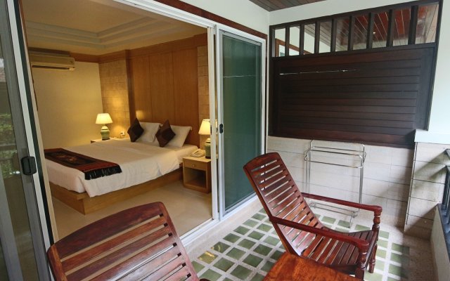 Phi Phi Banyan Villa