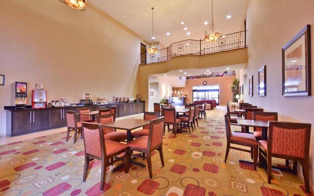 Hampton Inn White House