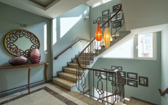 Essence Hanoi Hotel & Spa