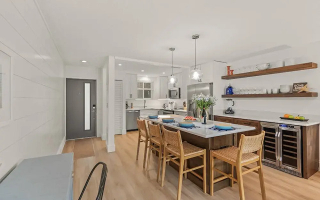 Kingston Arms Modern 1BR On Lido Key