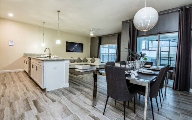 1590mv 4 Bedroom Townhouse