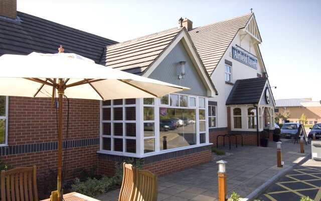 Premier Inn  Yeovil Airfield
