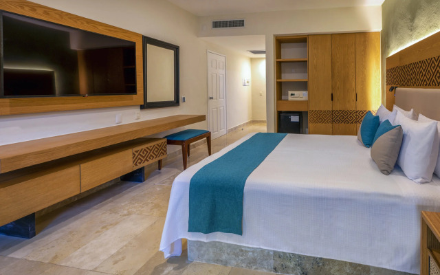 Viva Azteca by Wyndham, A Trademark All Inclusive Resort