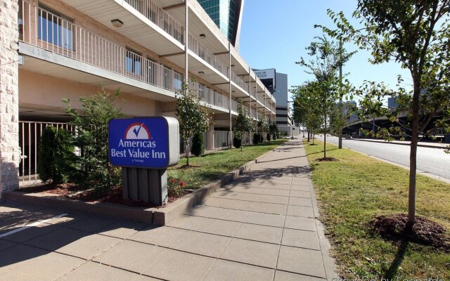 Econo Lodge River Front