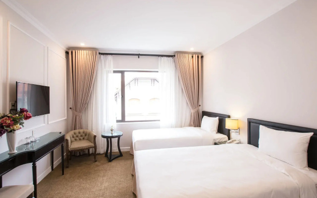 Dinh Elegant Hanoi Hotel