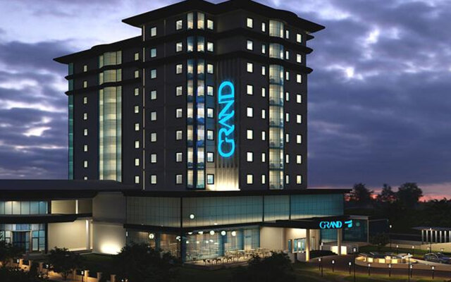 Grand Hotel And Convention Centre Karaman