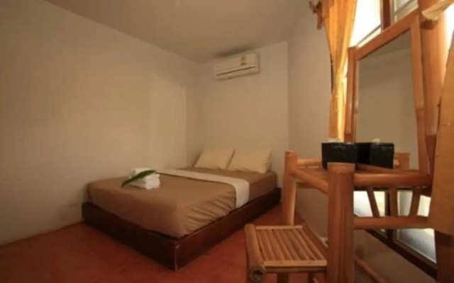 Phuklenglom Wang Nam Khiao