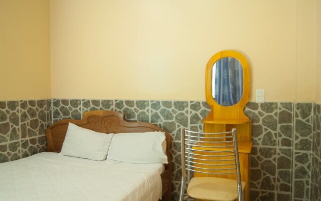 Thien Son Hostel