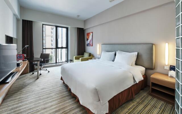 Holiday Inn Express Shanghai Gongkang by IHG