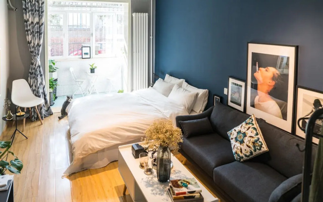 Cactus space-Sanlitun Photography themed Apartment