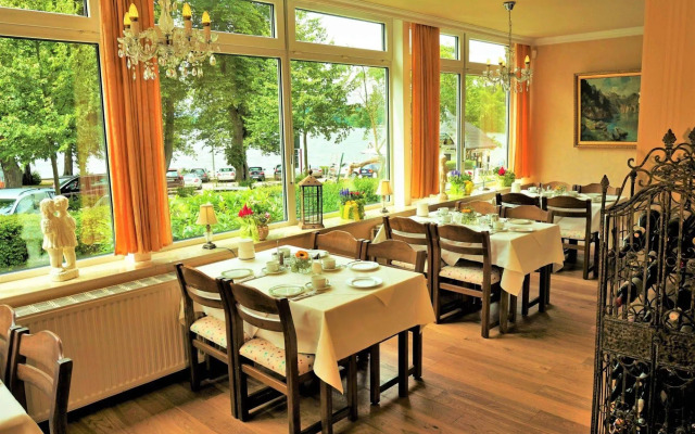 Hotel Holsteinische Schweiz