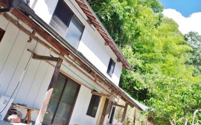 Shikoku Guesthouse Osakanakunchi