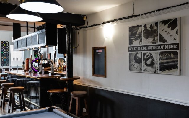 The White Hart