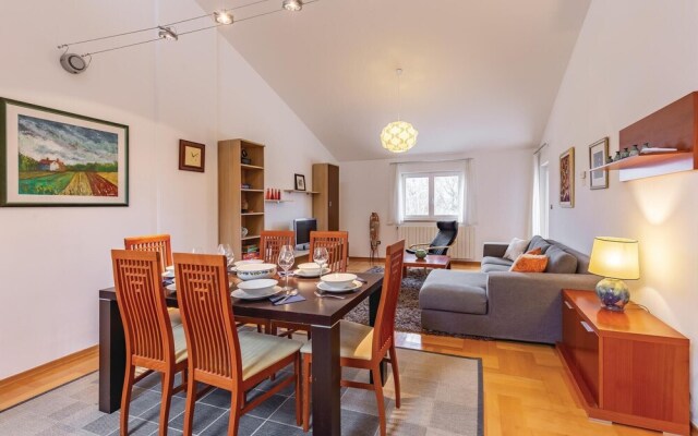 Nice Home in Volme With Wifi and 3 Bedrooms