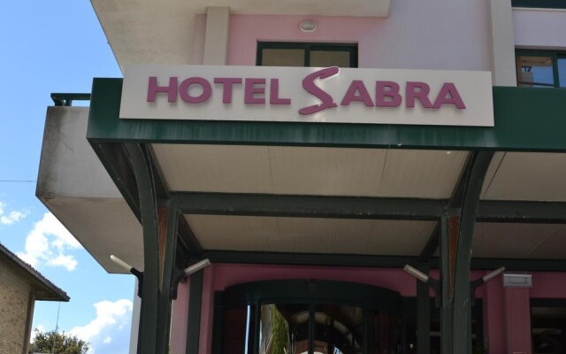 Hotel Sabra