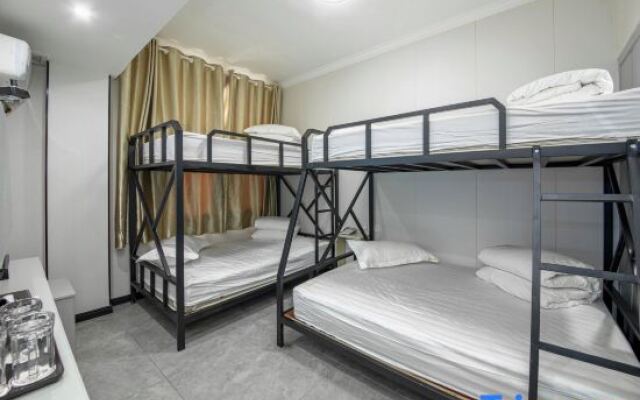 Yiyang Jinor Hotel