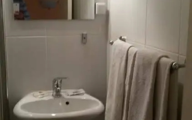 Bed & Breakfast Residencial Lira