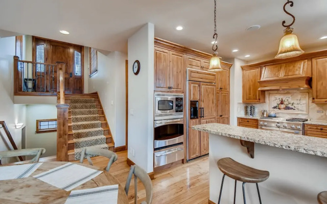 Vail Valley Views Hot Tub