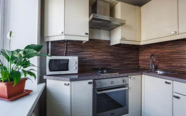 Ап-ты в Б. Кондратьевском пер., 12, стр. 1