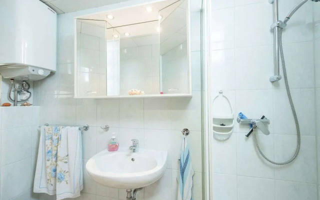 Sunny Terrace & Quiet Stay