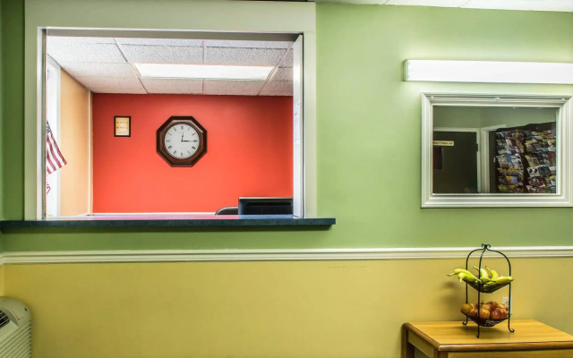 Rodeway Inn Amish Country