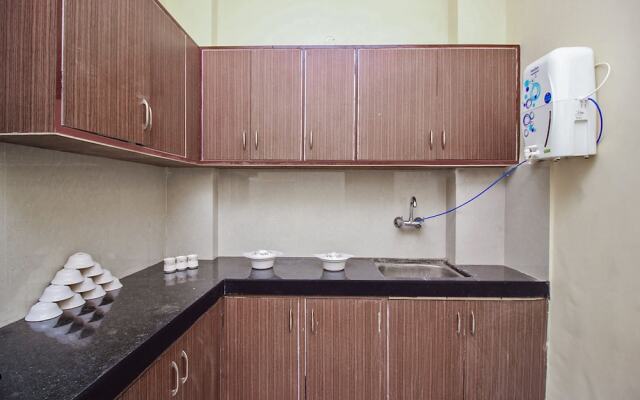 OYO Home 18790 Vibrant 2BHK