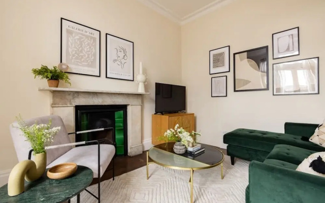 The Notting Hill Base - Charming 2bdr With Balcony