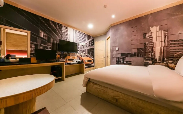 Daejeon Yuseong Motel Nine