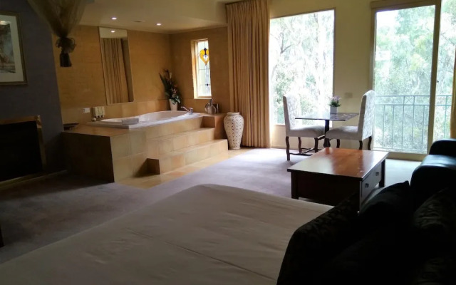 Madison Spa Motel - Adults Only