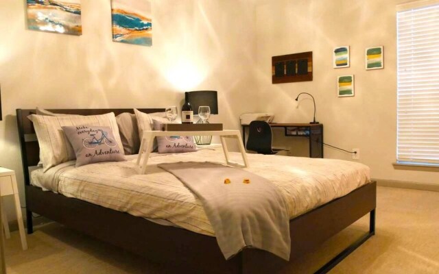 Quiet By Woodlands Mall And Cynthia W. M. Pavilion