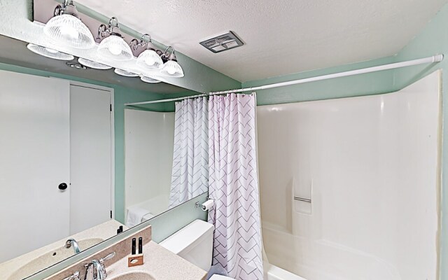 Meadow #16 - 3 Br Condo