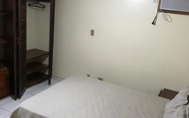 Edifício Piemontês - a 200 metros da Praia Grande Ubatuba SP