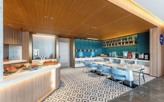 Holiday Inn Express Shangrao Railway Station by IHG