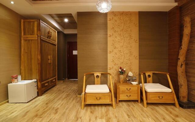 Pufengtang Wooden Art Hotel