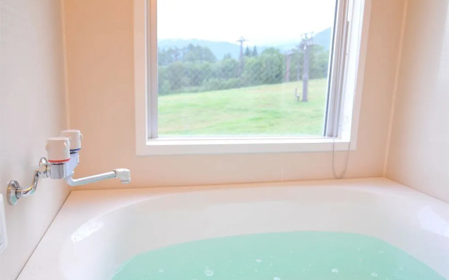 Hakuba Tsugaike Ski Slope Side Espoir Misawa