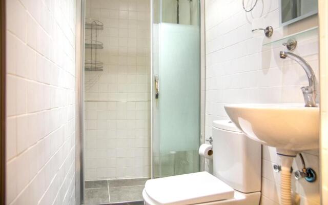 Invigorating Studio Flat Near Kordon In Alsancak