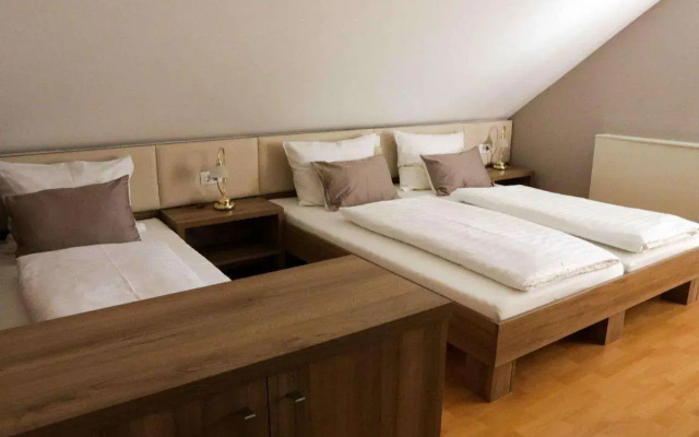 Homestay Sreš
